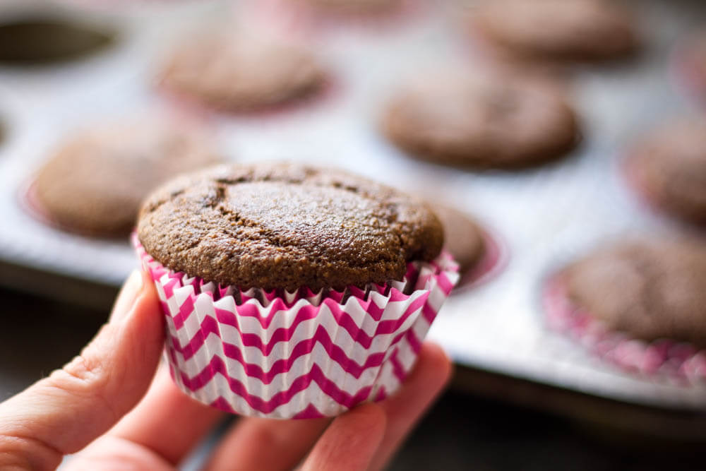 The Best Chocolate Cupcake Recipe (gluten free and grain free) \ www.savorylotus.com
