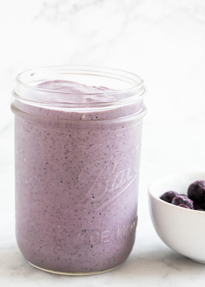 Blueberry smoothies in a glass jar