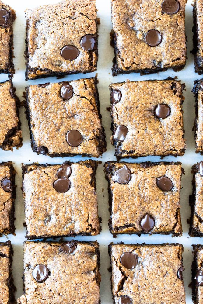 close up of pumpkin bars with chocolate chips