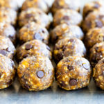 Peanut Butter Pumpkin Energy Balls | www.savorylotus.com