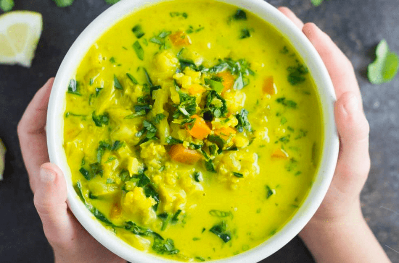 Curried Cauliflower and Kale Soup