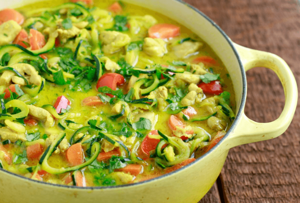 Chicken-Curry-with-Zucchini-Noodles-www.savorylotus.com_