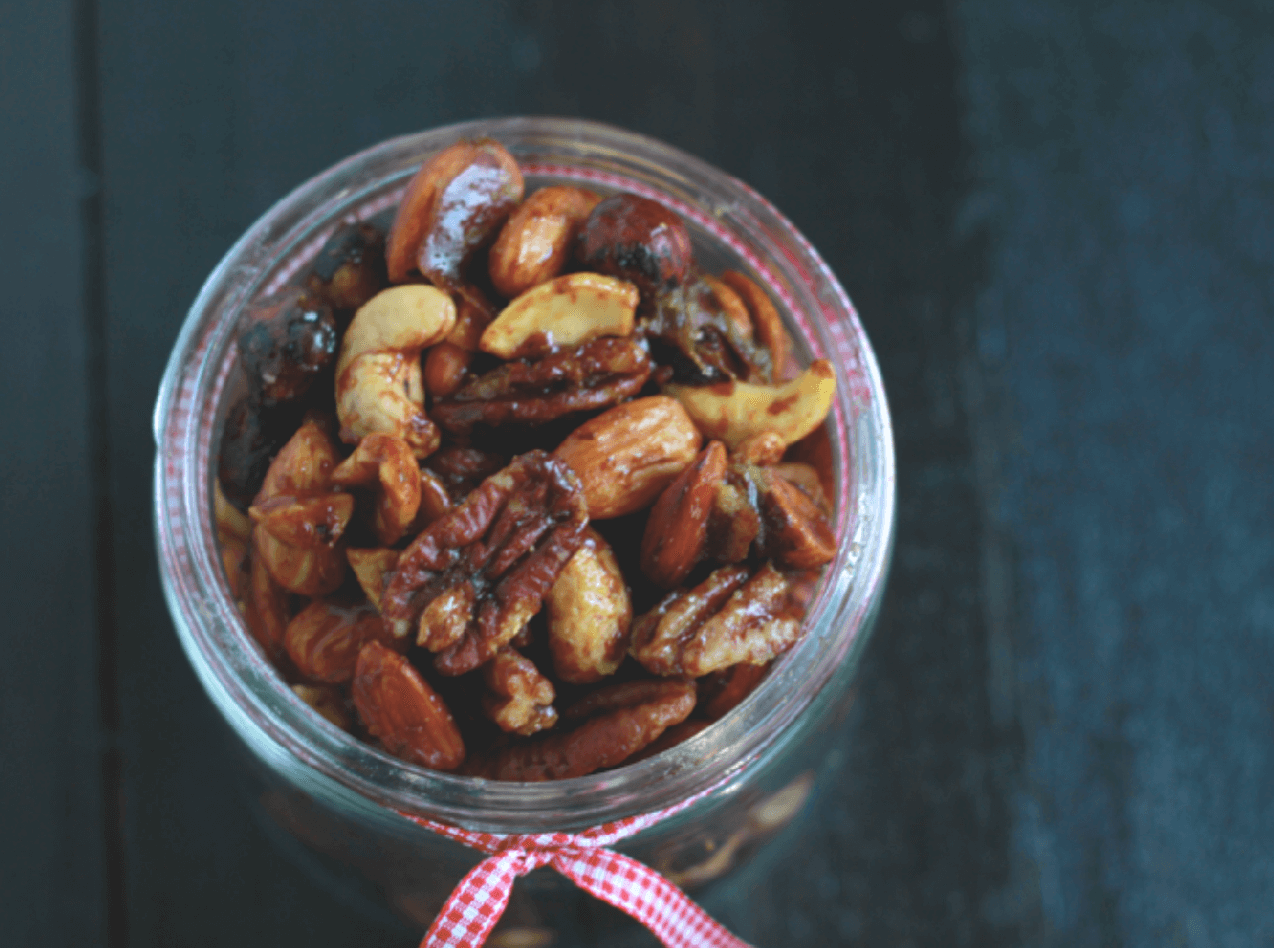 20 Healthy Edible Gift Ideas | sweet and salty spiced nuts